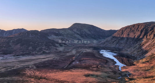 Still Waters, Deep Memories (Cwm Eigiau)